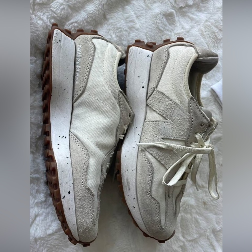 New Balance 327 Turtledove 6.5